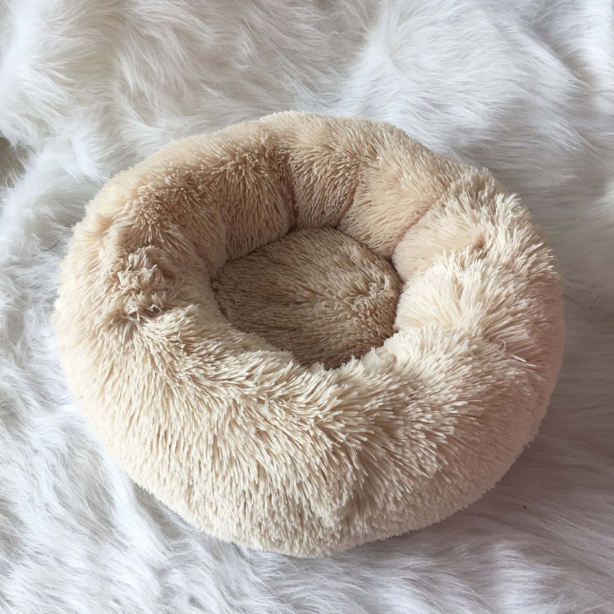 #1 Anxiety Reducing Dog Bed - Made of Soft Warm Fabric and Long Plush
